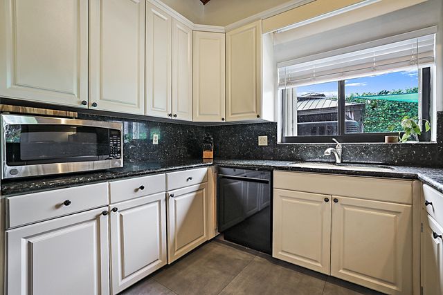 941 BAYBERRY POINT Drive, Plantation, FL 33324