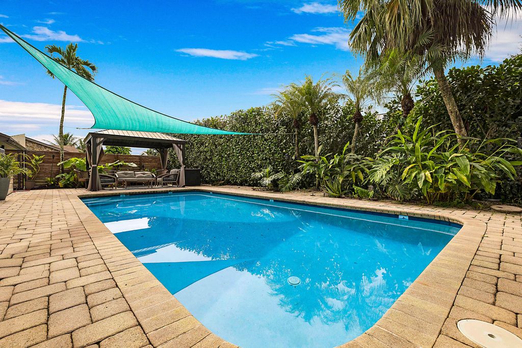 941 BAYBERRY POINT Drive, Plantation, FL 33324