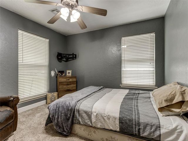 324 E Charlotte Terrace, Mustang, OK 73064
