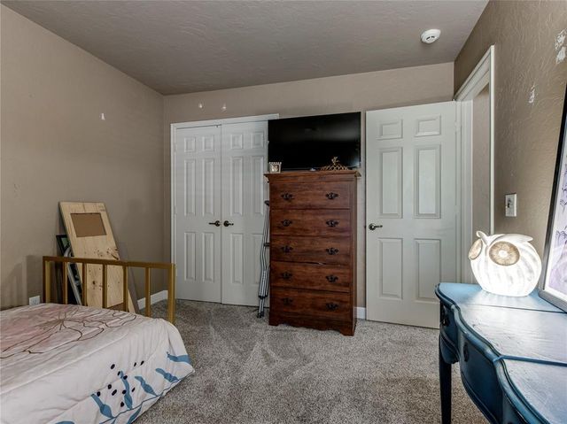 324 E Charlotte Terrace, Mustang, OK 73064