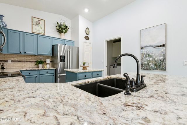5113 S ALMOND Court, Gilbert, AZ 85298