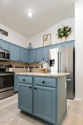 5113 S ALMOND Court, Gilbert, AZ 85298