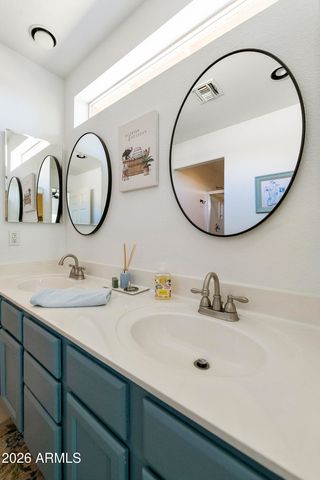 5113 S ALMOND Court, Gilbert, AZ 85298