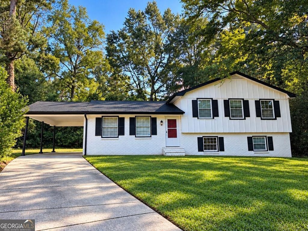 8320 S Attica Court, Jonesboro, GA 30238 — exterior
