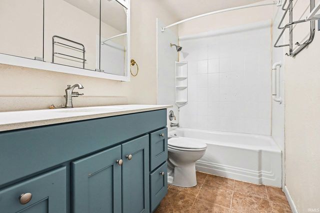 22127 Farmwood Drive, Bristol, IN 46507