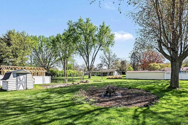 22127 Farmwood Drive, Bristol, IN 46507