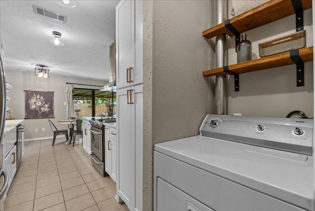 5413 Rock Springs Drive, La Porte, TX 77571