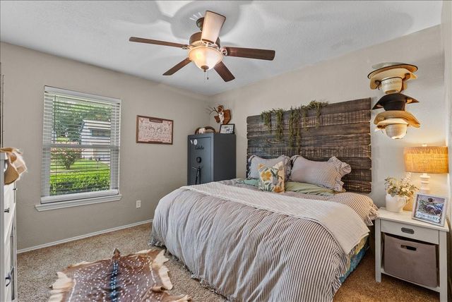 5413 Rock Springs Drive, La Porte, TX 77571