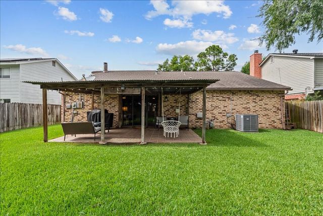 5413 Rock Springs Drive, La Porte, TX 77571