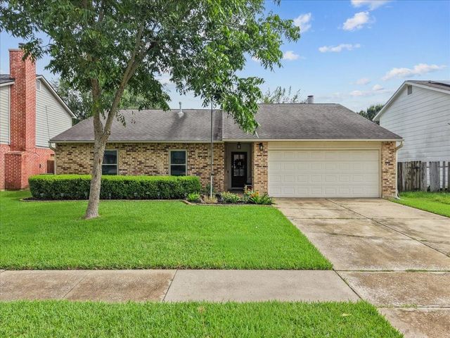 5413 Rock Springs Drive, La Porte, TX 77571