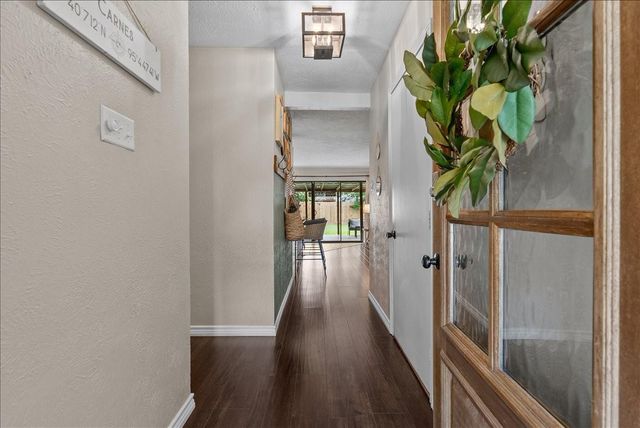 5413 Rock Springs Drive, La Porte, TX 77571