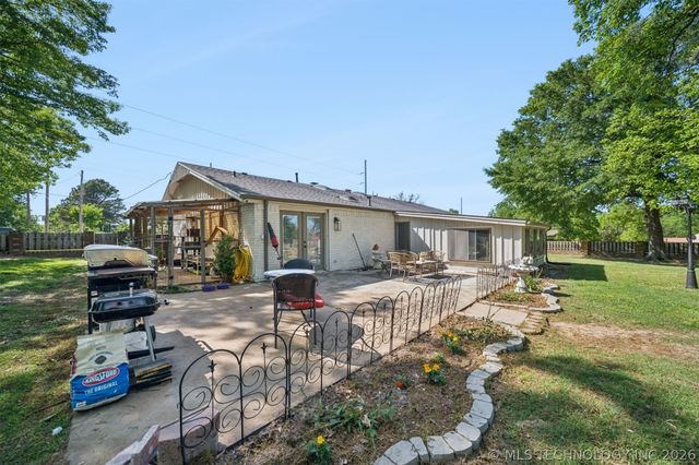 2508 Hardy Springs Road, Mcalester, OK 74501