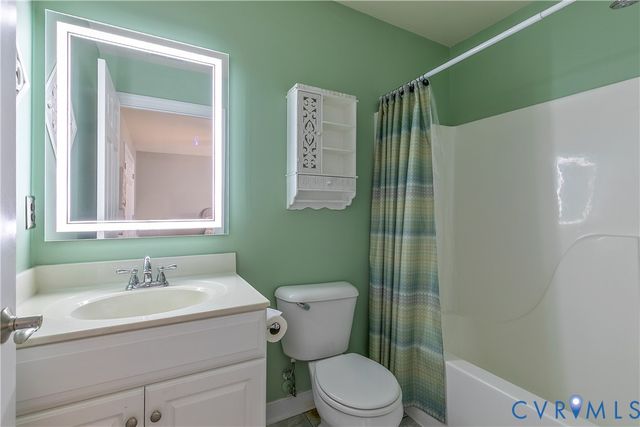 3501 Lavecchia Way, Glen Allen, VA 23059