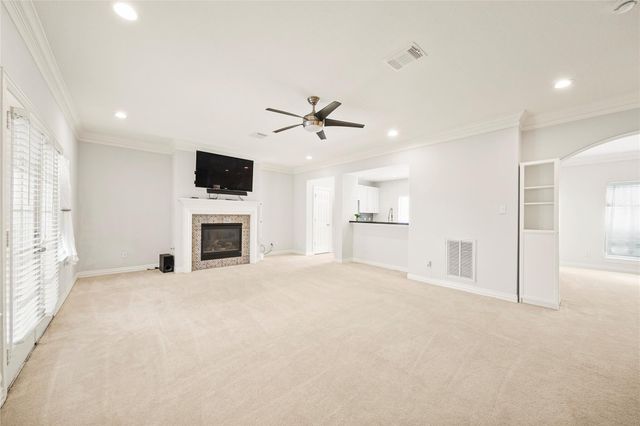 6111 Windwater Pointe, Houston, TX 77036