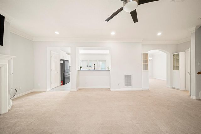 6111 Windwater Pointe, Houston, TX 77036