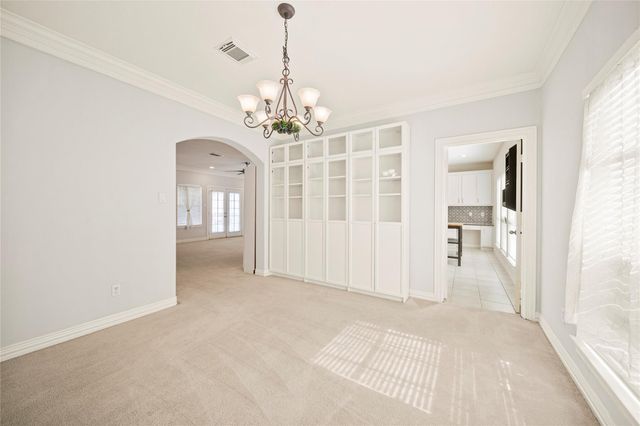 6111 Windwater Pointe, Houston, TX 77036