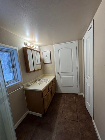 1360 GULL ROAD, Fairbanks, AK 99712