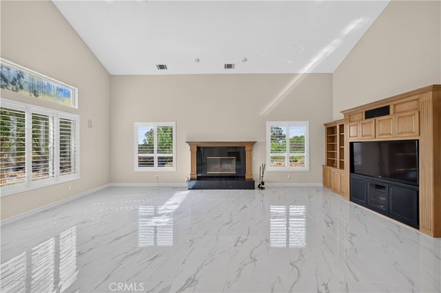 21100 Paseo Montana, Murrieta, CA 92562
