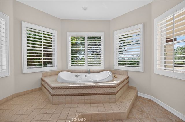 21100 Paseo Montana, Murrieta, CA 92562