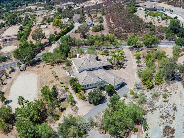 21100 Paseo Montana, Murrieta, CA 92562
