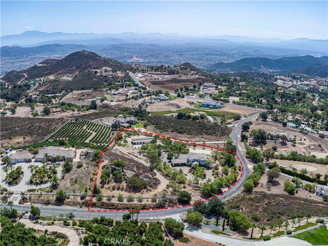 21100 Paseo Montana, Murrieta, CA 92562