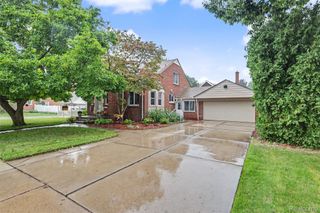 7136 Rosedale Boulevard, Allen Park, MI 48101