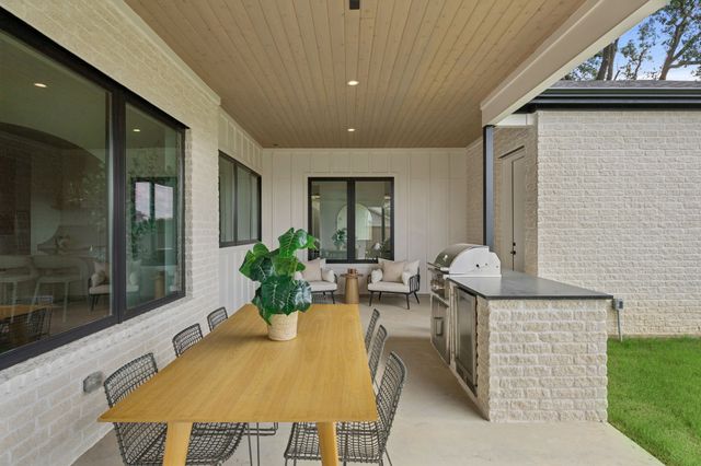 7387 Blairview Drive, Dallas, TX 75230