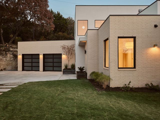 1901 Toro Canyon RD, Austin, TX 78746