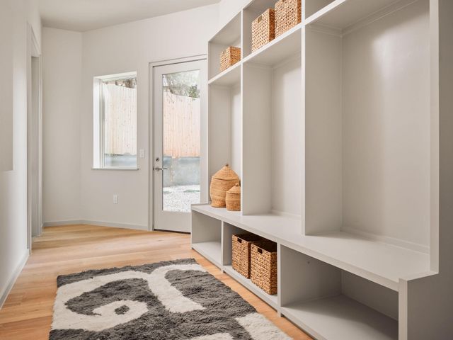 1901 Toro Canyon RD, Austin, TX 78746