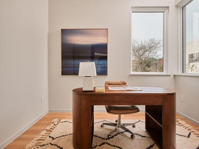 1901 Toro Canyon RD, Austin, TX 78746