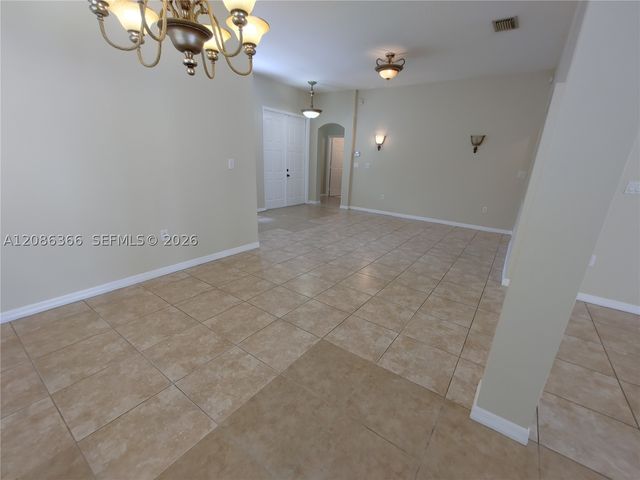 15243 SW 28 TE, Miami, FL 33185