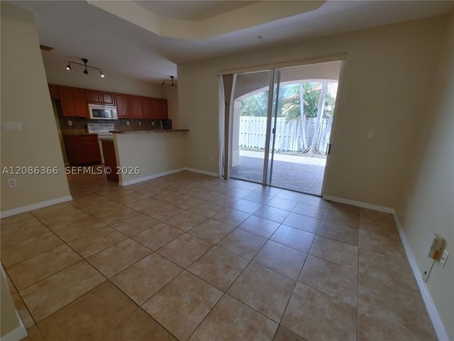 15243 SW 28 TE, Miami, FL 33185