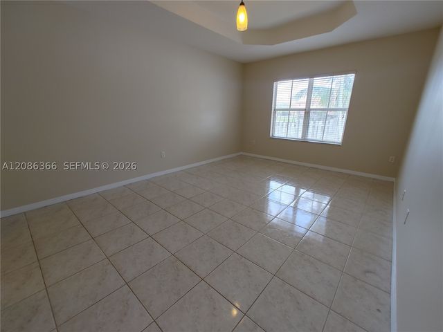 15243 SW 28 TE, Miami, FL 33185