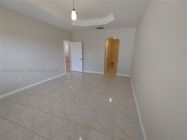 15243 SW 28 TE, Miami, FL 33185