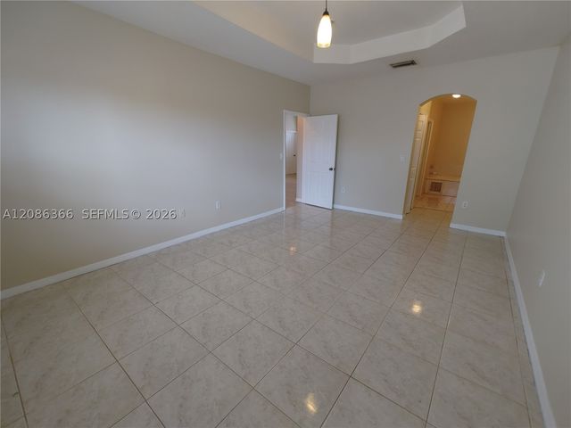 15243 SW 28 TE, Miami, FL 33185