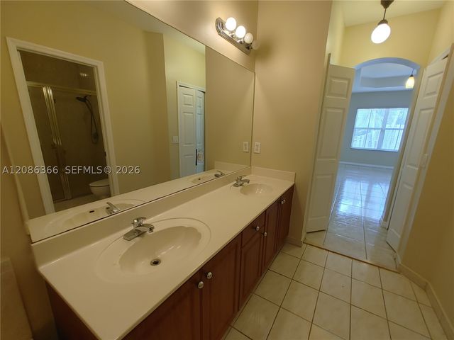 15243 SW 28 TE, Miami, FL 33185