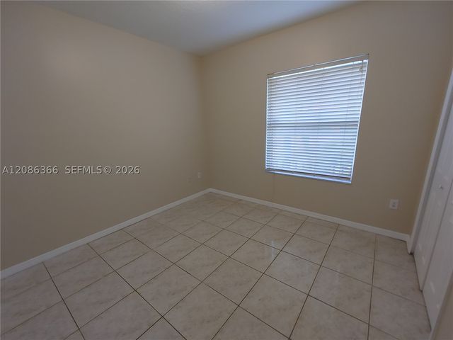15243 SW 28 TE, Miami, FL 33185