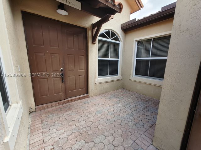 15243 SW 28 TE, Miami, FL 33185