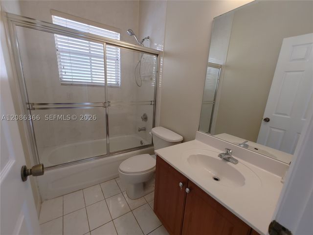 15243 SW 28 TE, Miami, FL 33185