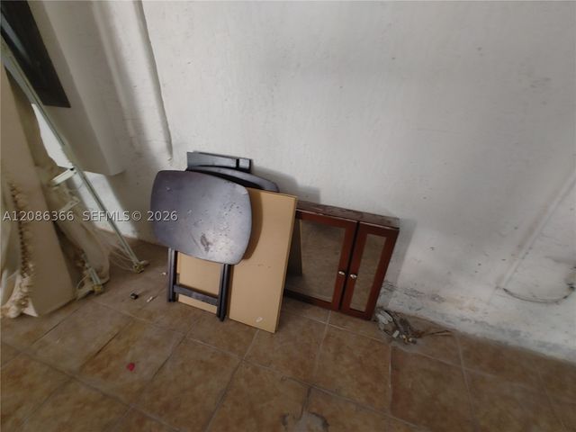 15243 SW 28 TE, Miami, FL 33185