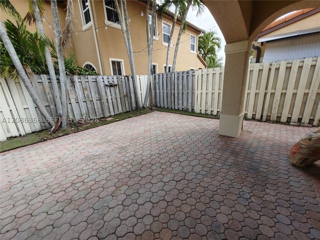 15243 SW 28 TE, Miami, FL 33185