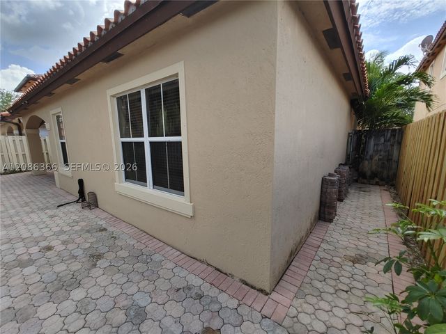 15243 SW 28 TE, Miami, FL 33185