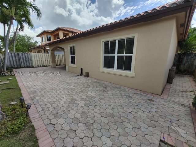 15243 SW 28 TE, Miami, FL 33185