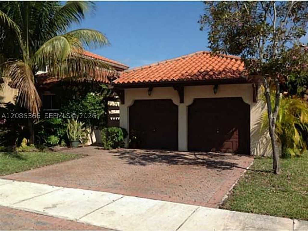 15243 SW 28 TE, Miami, FL 33185