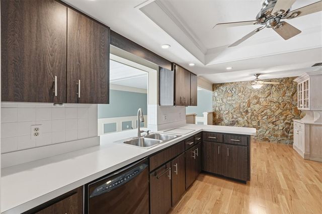 13442 105TH AVENUE, Largo, FL 33774