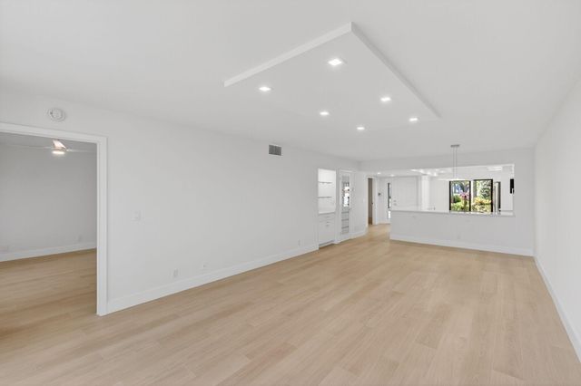 15310 Strathearn Drive 11502, Delray Beach, FL 33446