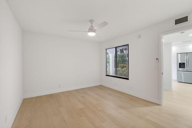 15310 Strathearn Drive 11502, Delray Beach, FL 33446