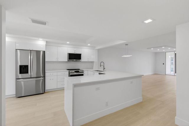 15310 Strathearn Drive 11502, Delray Beach, FL 33446