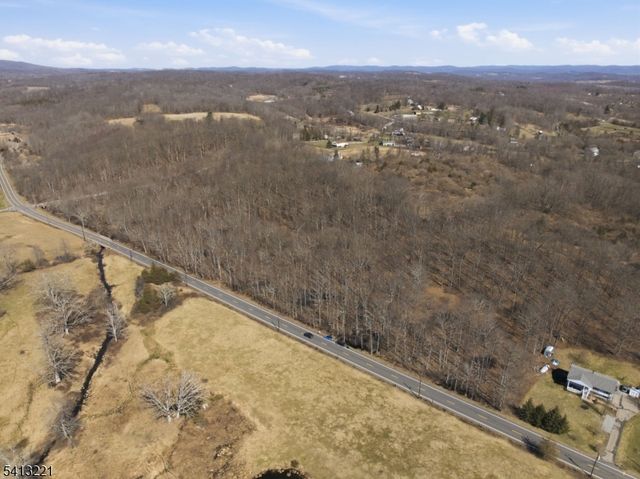 136 Wantage Ave, Frankford Twp., NJ 07826
