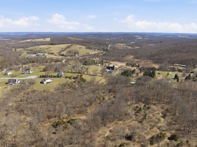 136 Wantage Ave, Frankford Twp., NJ 07826